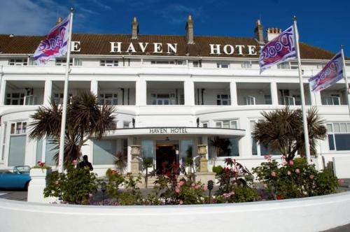 Haven Hotel reception